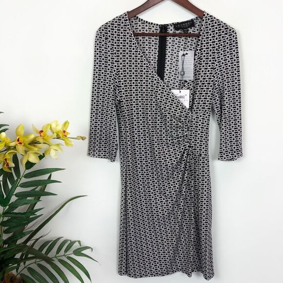 NWT Laundry By Shelli Segal Geo Faux Wrap Dress - Picture 1 of 5